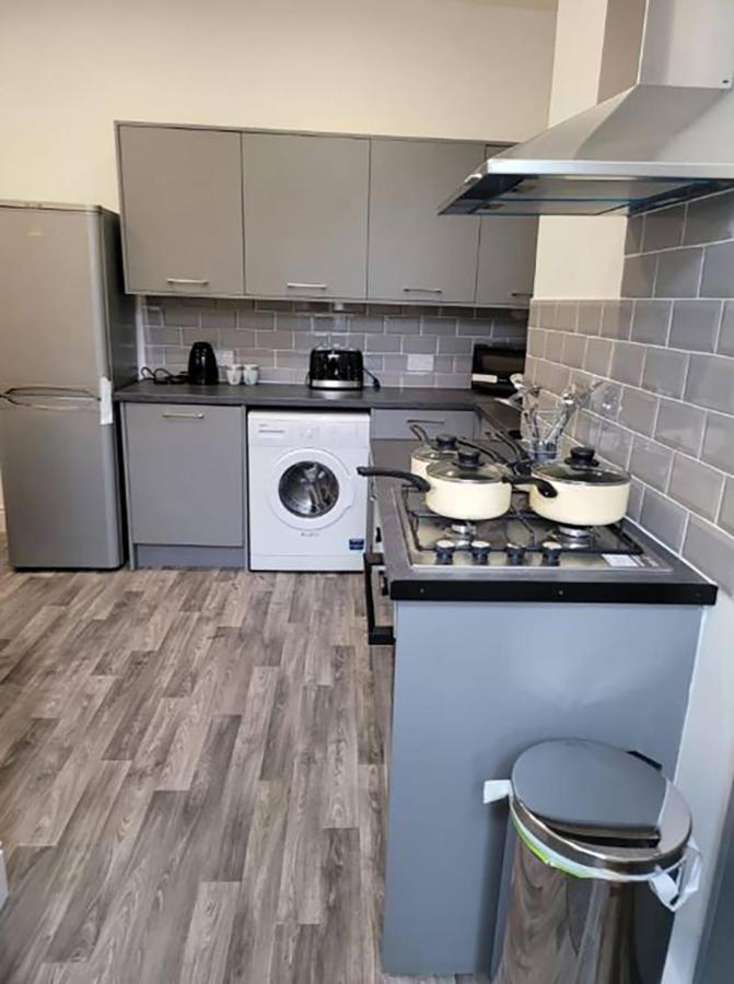 Double Bed L1 Burnley City Centre מראה חיצוני תמונה